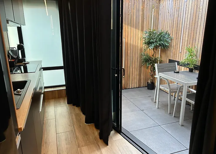Chambre Business-Romantique, Jacuzzi, Billard, Clim